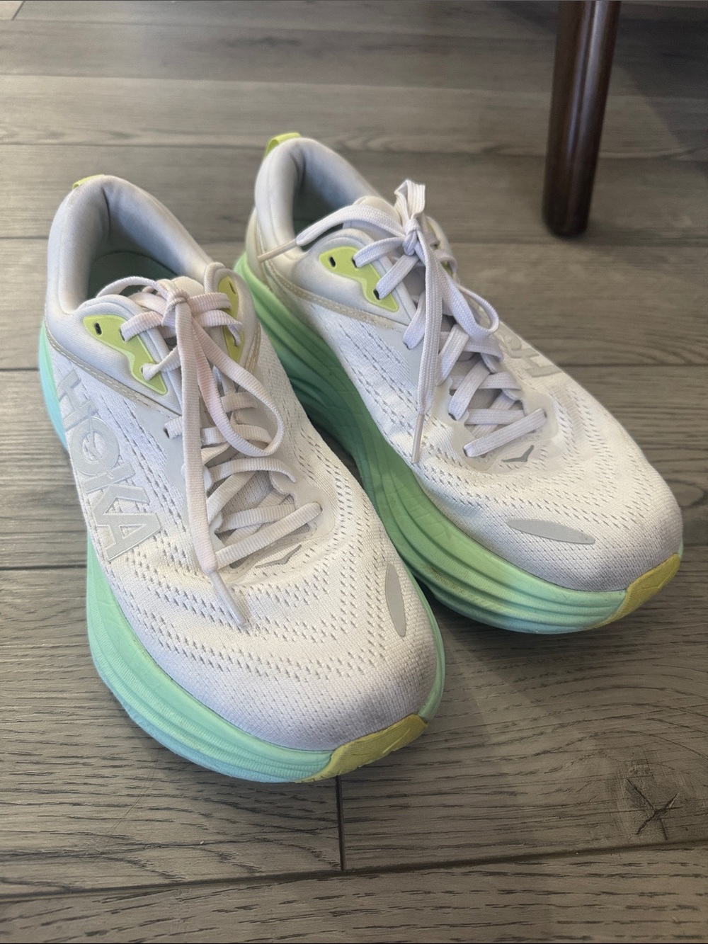 Hoka Bondi 8 Women's 8.5 D White